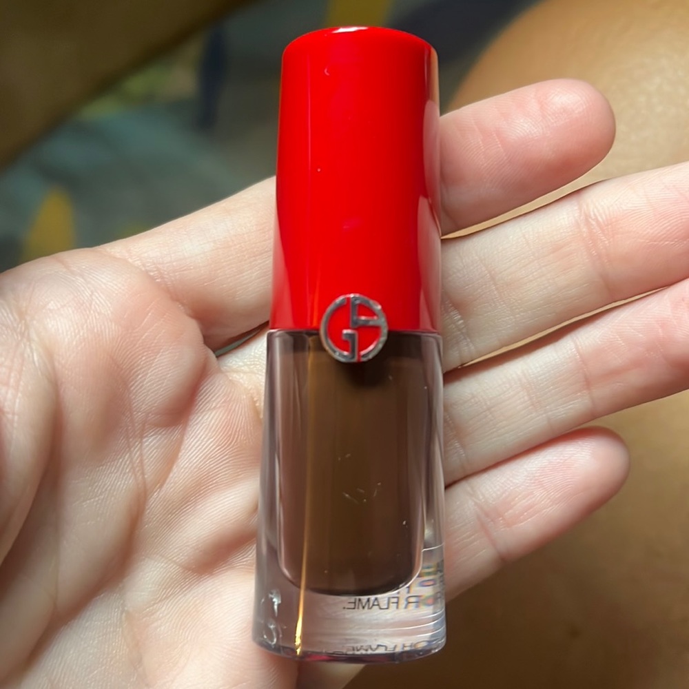 Giorgio Armani Lip magnet color 605 insomnia